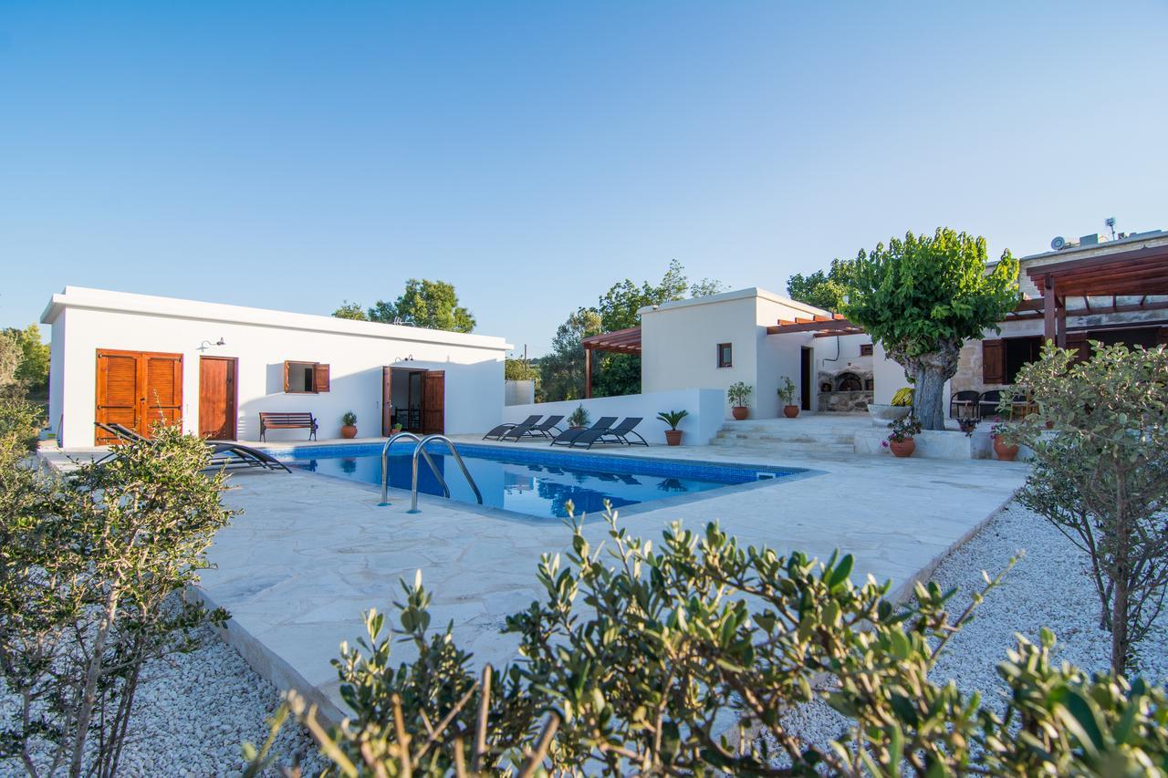 Chloe'S House Guest House Pano Akourdalia Bagian luar foto