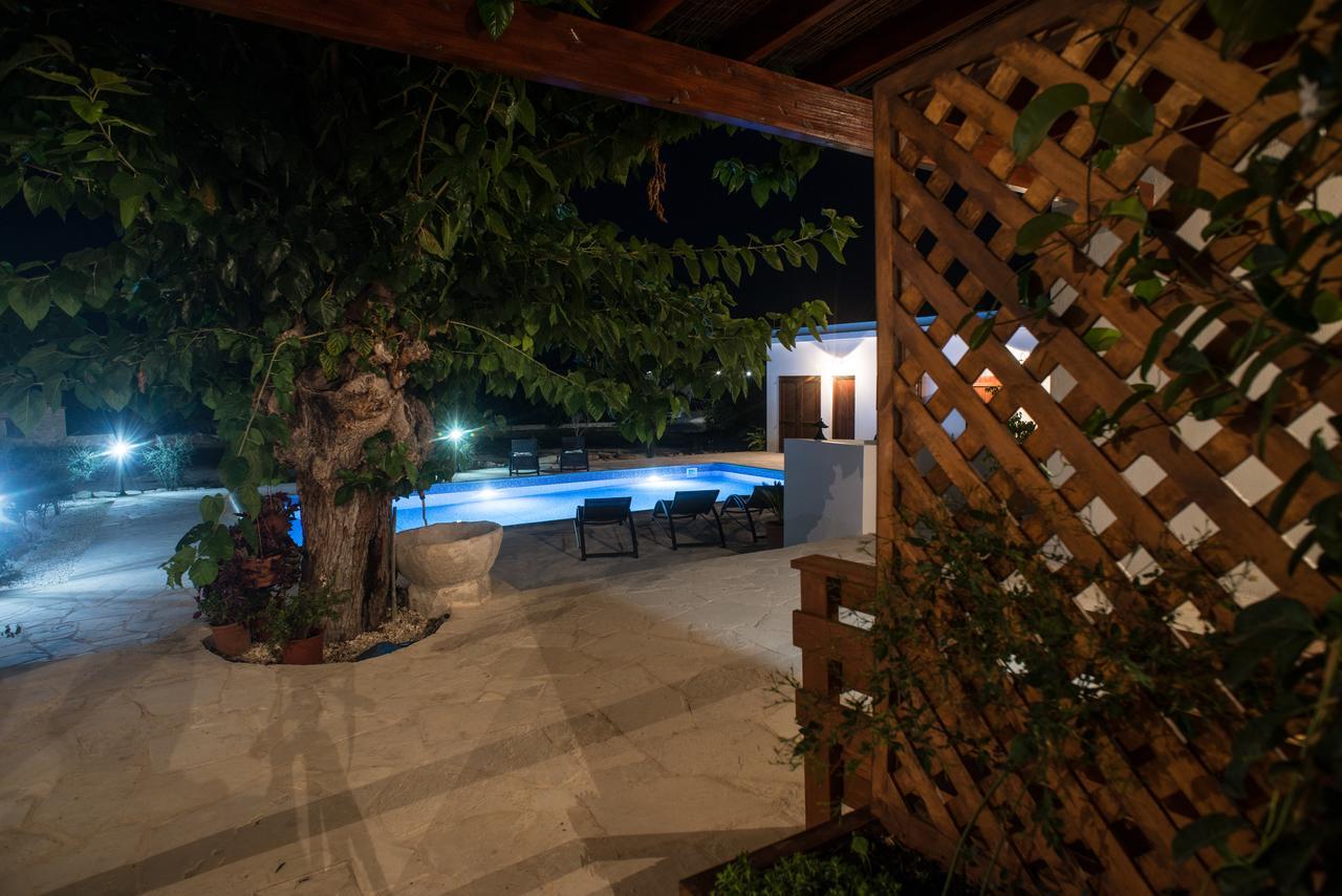 Chloe'S House Guest House Pano Akourdalia Bagian luar foto