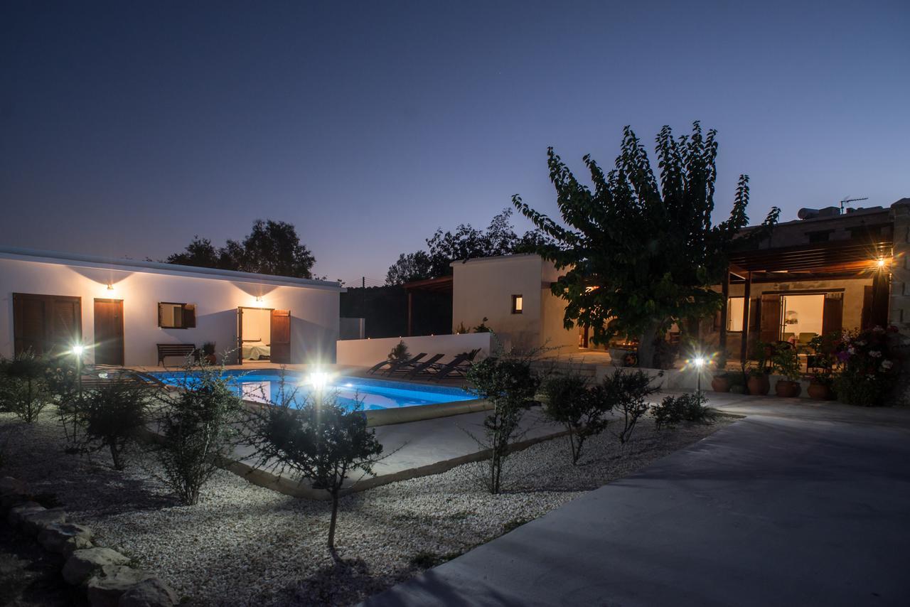 Chloe'S House Guest House Pano Akourdalia Bagian luar foto